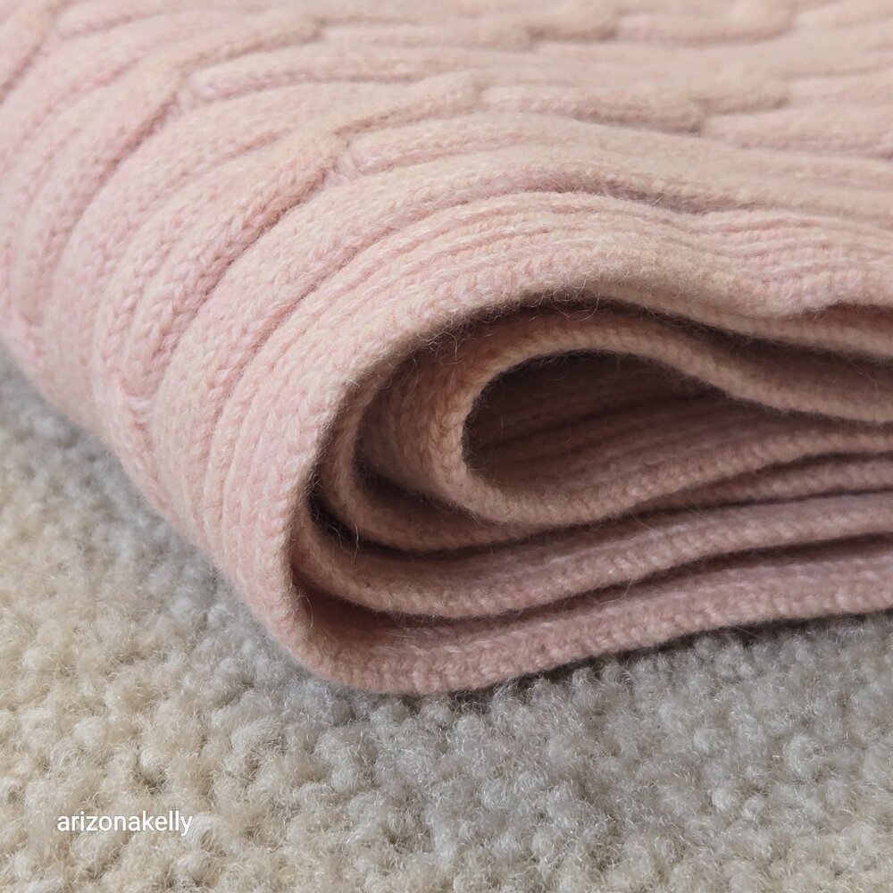 Pink Cable Knit Scarf Preppy - Picture 8 of 8